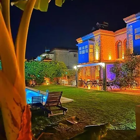 Casa Tuana Alaçatı Hotel *