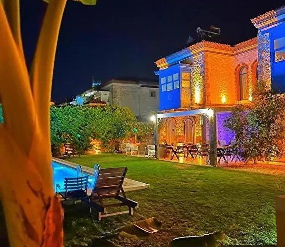 Casa Tuana Alacati Hotel *